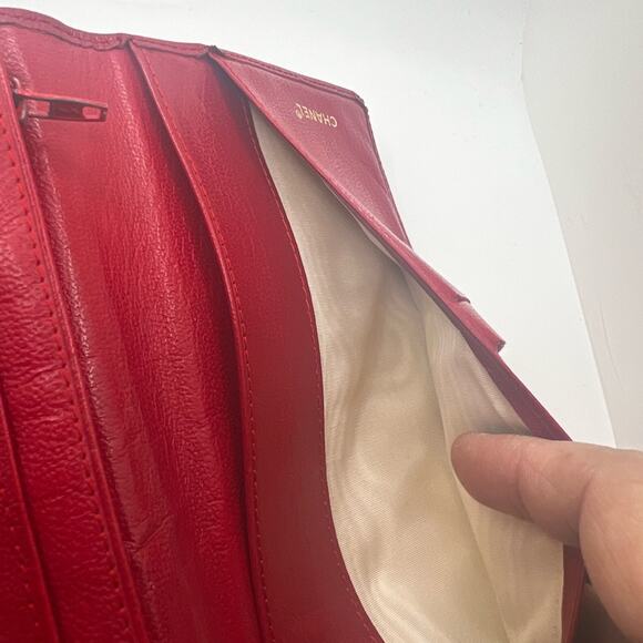 GUC Chanel Red Leather Long Wallet - Picture 12 of 13